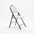 Chaise pliante en plastique blanc à structure métallique pour événements